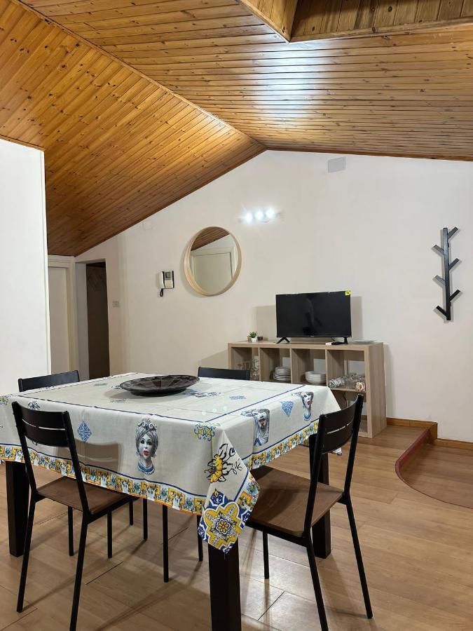 La Mansarda Di Melo Appartamento *